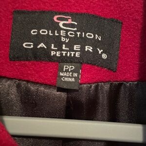 Gallery Red Women's Jacket